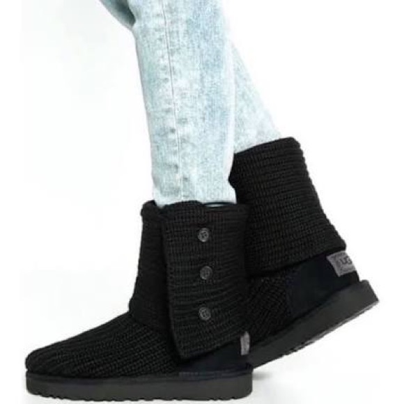 Ugg Classic Cardy Boots - Picture 2 of 6